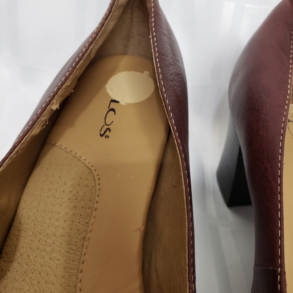 Solos Women's Wedge Dress Shoe - Picture 7 of 10